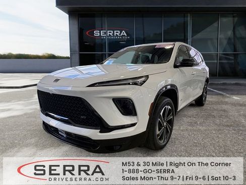 Used 2025 Buick Enclave Sport Touring w/ Power Package image 1