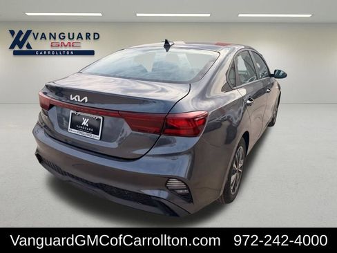 Used 2023 Kia Forte LXS image 4