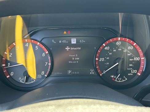 Used 2021 Nissan Titan PRO-4X w/ Pro-4x Convenience Package AWD/4WD image 28