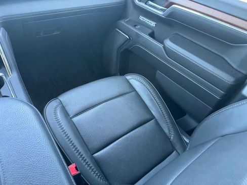Used 2024 GMC Sierra 1500 Denali AWD/4WD image 22
