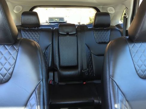 Used 2024 Ford Edge Titanium image 20