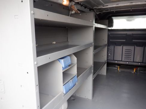 Used 2023 Mercedes-Benz Metris image 8