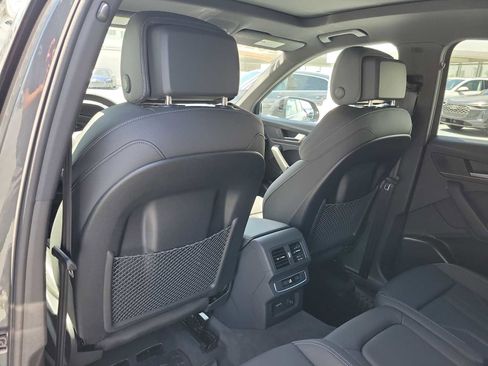 Certified 2025 Audi Q5 2.0T Premium AWD/4WD image 17