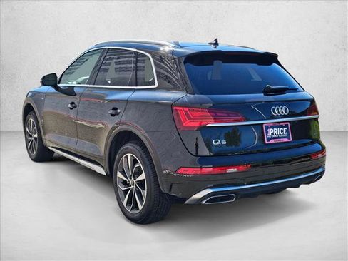 Used 2023 Audi Q5 2.0T Premium w/ Convenience Package AWD/4WD image 3