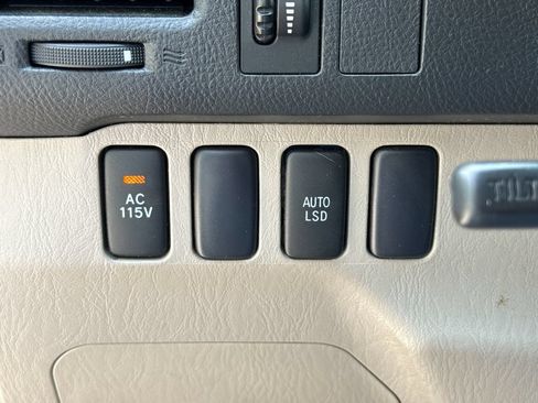 Used 2007 Toyota 4Runner SR5 RWD image 29