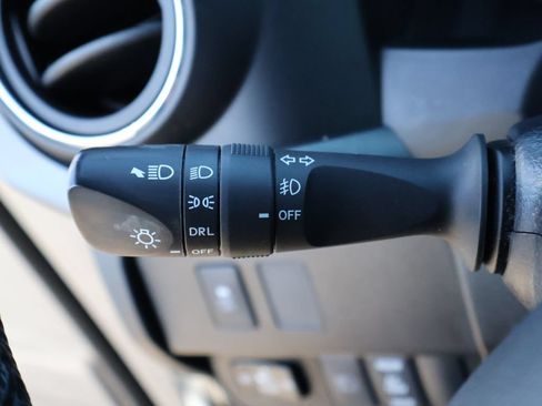 Used 2020 Toyota Tacoma TRD Off-Road AWD/4WD image 30
