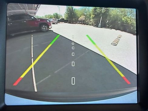 Used 2022 Jeep Cherokee Trailhawk w/ Trailer Tow Group AWD/4WD image 11