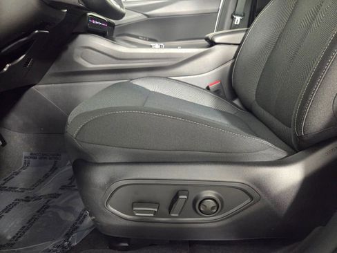 New 2026 Jeep Cherokee Laredo AWD/4WD image 2