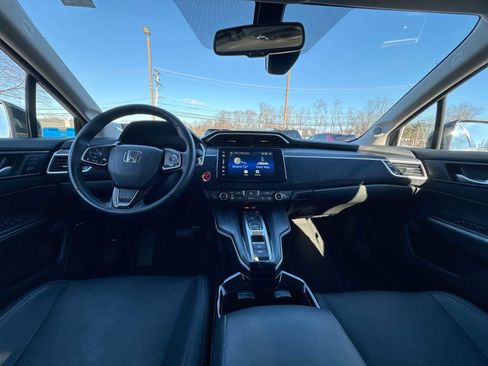 Certified 2018 Honda Clarity Touring image 20