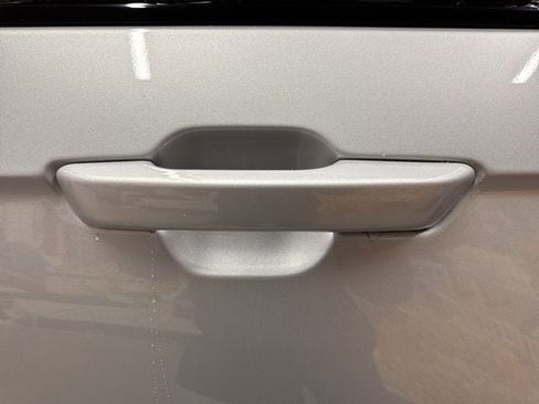 New 2025 Jeep Grand Cherokee Limited AWD/4WD image 17