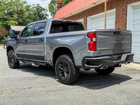 Used 2021 Chevrolet Silverado 1500 LT Trail Boss w/ Bed Protection Package AWD/4WD image 19