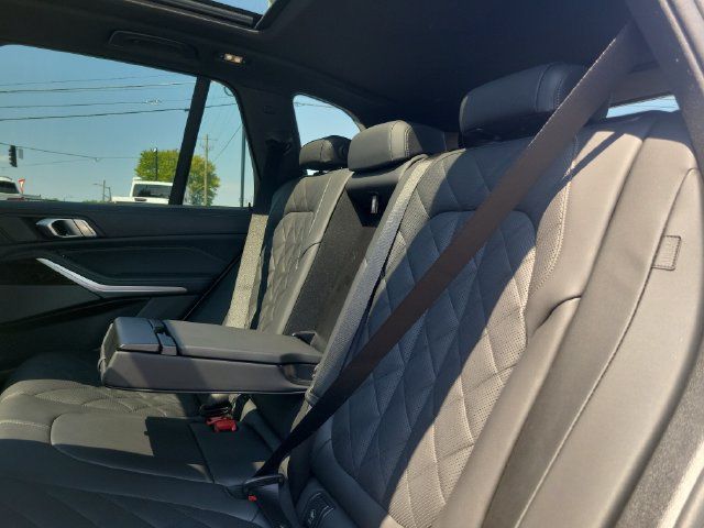 Used 2026 BMW X5 xDrive40i AWD/4WD image 26