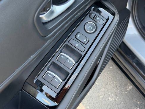 Used 2025 Honda Accord Touring image 13