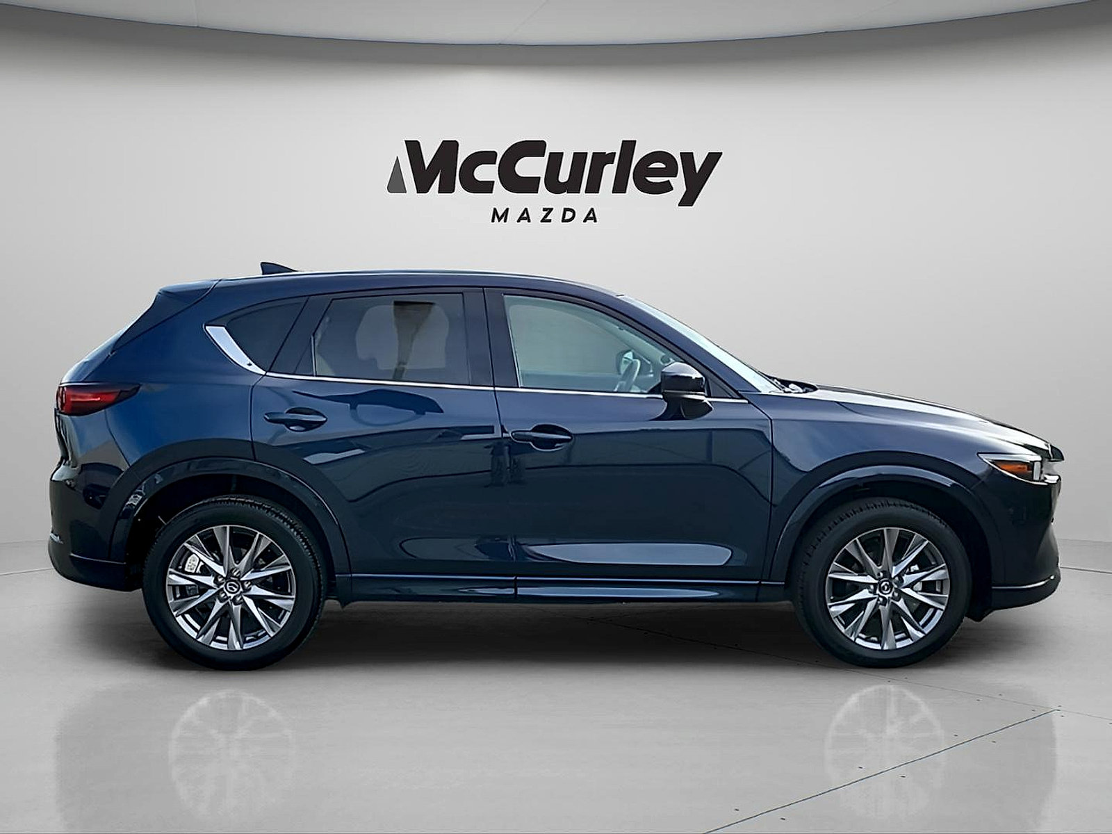 Certified 2025 MAZDA CX-5 AWD 2.5 S w/ Premium Plus Pkg image 8