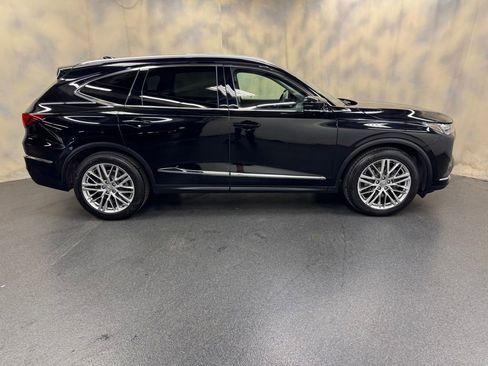 Used 2024 Acura MDX SH-AWD w/ Advance Package image 9