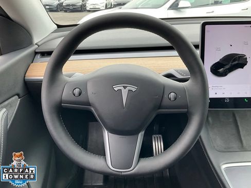 Used 2022 Tesla Model Y Performance AWD/4WD image 38