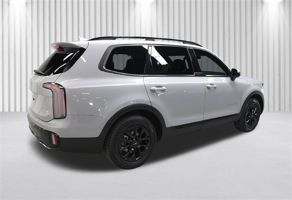 Used 2024 Kia Telluride SX X-Pro AWD/4WD image 3