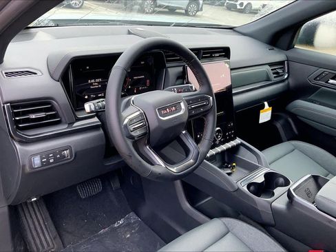 New 2026 GMC Terrain AT4 w/ Technology Package II image 8