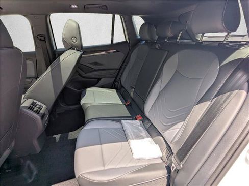 New 2026 Volkswagen Tiguan SE R-Line AWD/4WD image 11