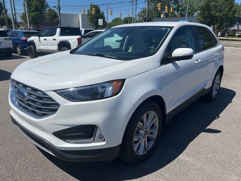 Used 2023 Ford Edge Titanium AWD/4WD image 1