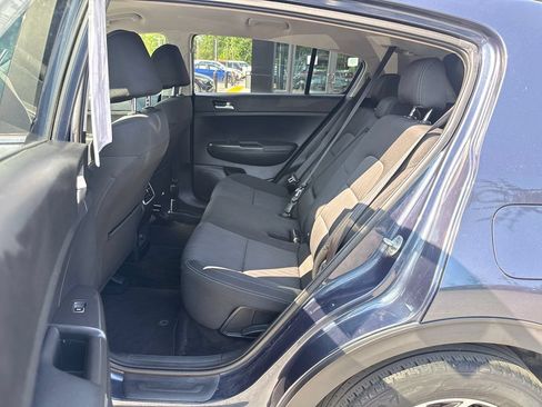 Used 2022 Kia Sportage LX AWD/4WD image 30