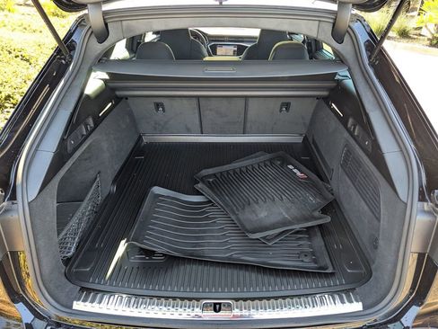 Used 2025 Audi RS 6 performance image 25