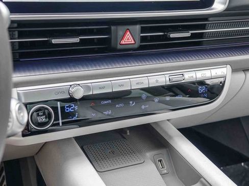 Certified 2023 Hyundai Ioniq 6 Limited RWD image 23