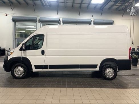 Used 2023 RAM ProMaster 2500 FWD image 7
