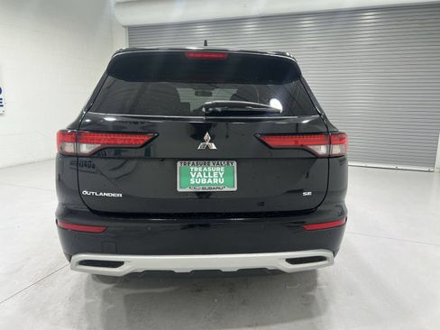Used 2022 Mitsubishi Outlander SE FWD image 7