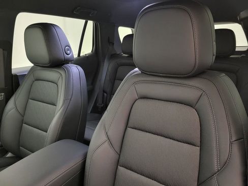 New 2026 Chevrolet Equinox LT w/ Convenience Package II image 29