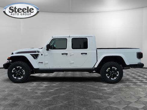 New 2026 Jeep Gladiator Sport AWD/4WD image 2