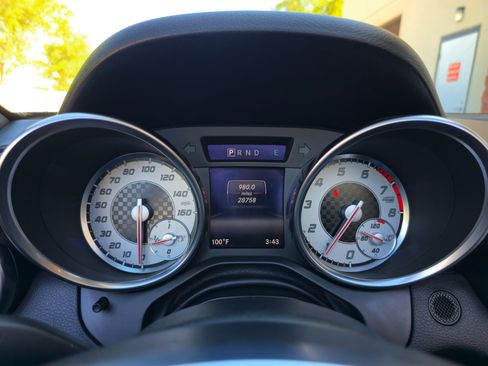 Used 2015 Mercedes-Benz SLK 250 image 20