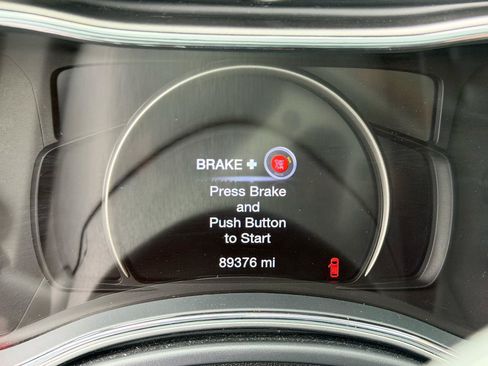 Used 2017 Jeep Grand Cherokee SRT AWD/4WD image 18