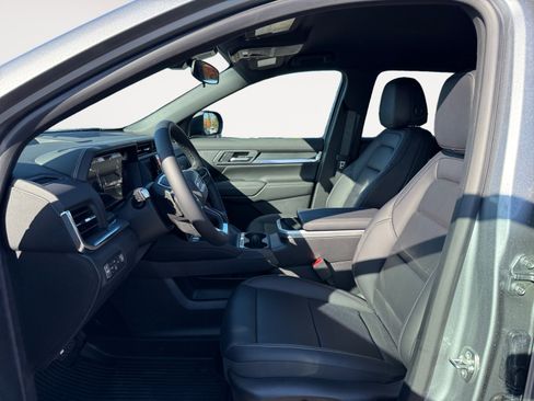 New 2026 GMC Terrain Elevation w/ Elevation Premium Package image 10