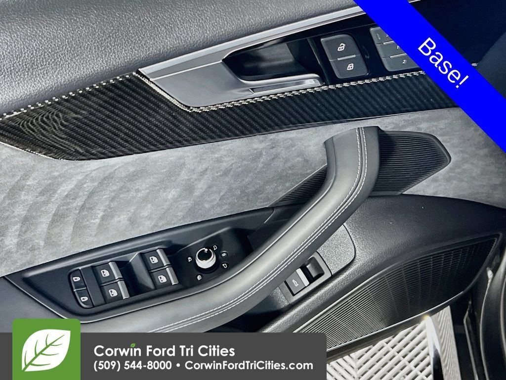 Used 2023 Audi RS 5 Sportback AWD/4WD image 12