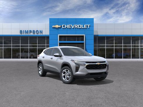 Used 2026 Chevrolet Trax LS w/ LS Convenience Package image 24