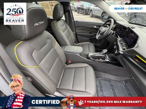 Used 2026 Chevrolet Trax ACTIV w/ Sunroof Package FWD image 24
