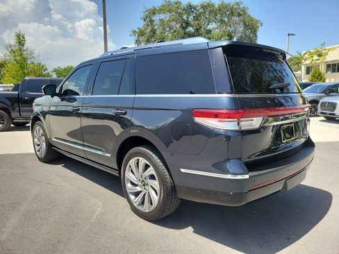 Certified 2024 Lincoln Navigator Reserve AWD/4WD image 3