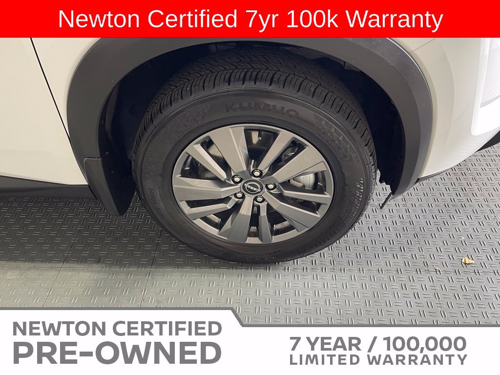 Used 2025 Nissan Pathfinder SV w/ SV Premium Package FWD image 52