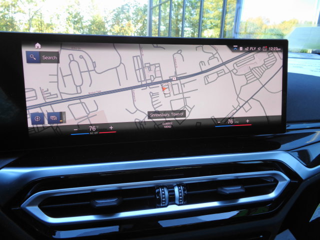 Used 2024 BMW 330i xDrive Sedan w/ Convenience Package AWD/4WD image 12