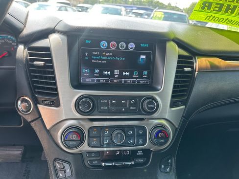 Used 2019 GMC Yukon XL Denali RWD image 15