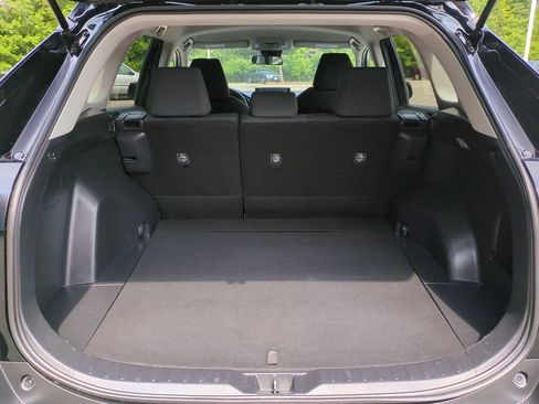 Used 2020 Toyota RAV4 LE AWD/4WD image 13