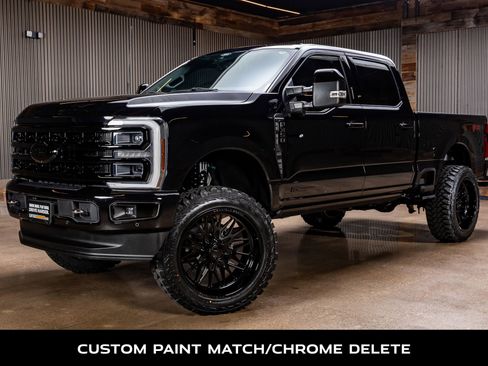 Used 2024 Ford F350 Platinum w/ FX4 Off-Road Package image 5