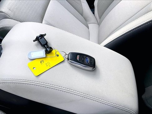 Certified 2023 Subaru Ascent Premium w/ Convenience Package image 18