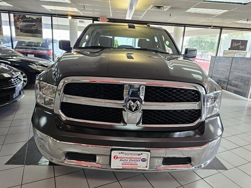 Used 2018 RAM 1500 ST w/ SXT Appearance Group image 3