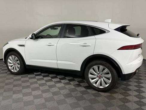 Used 2018 Jaguar E-PACE SE AWD/4WD image 4