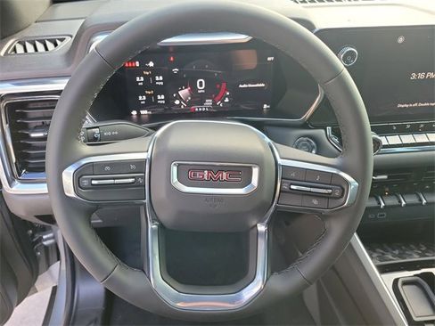 New 2026 GMC Canyon Elevation w/ Convenience Package image 14