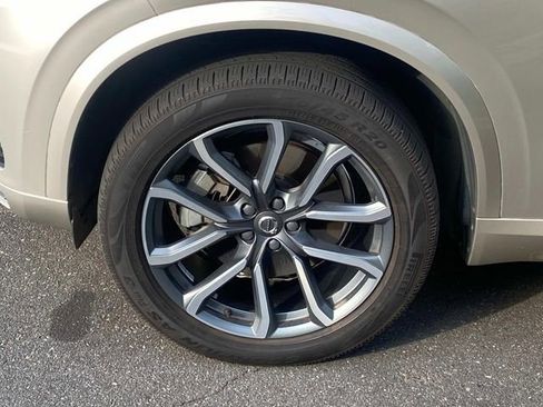 Used 2018 Volvo XC90 T6 Momentum w/ Momentum Plus Package image 6