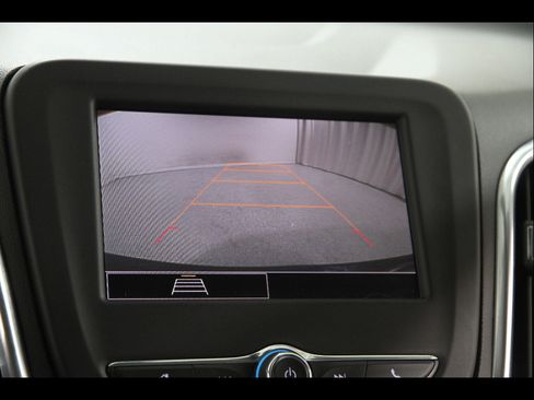 Certified 2022 Chevrolet Equinox LS w/ LS Convenience Package FWD image 12