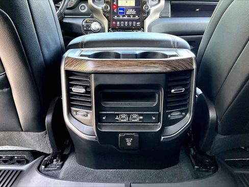 Certified 2020 RAM 1500 Laramie AWD/4WD image 16